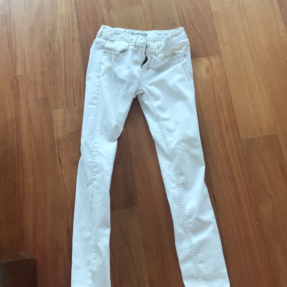 Free people skinny white jeans